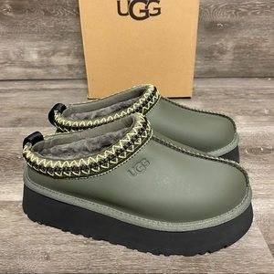 UGG | Tazz Ultra Matte Seaweed Platform Slippers NEW In Box